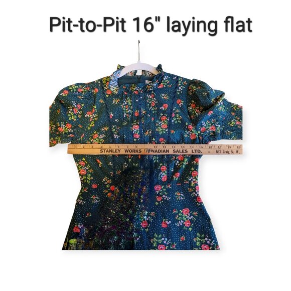 🌲 Evergreen Floral Mini – Holiday + NYE Main-Character Vibes size XS - Picture 8 of 12